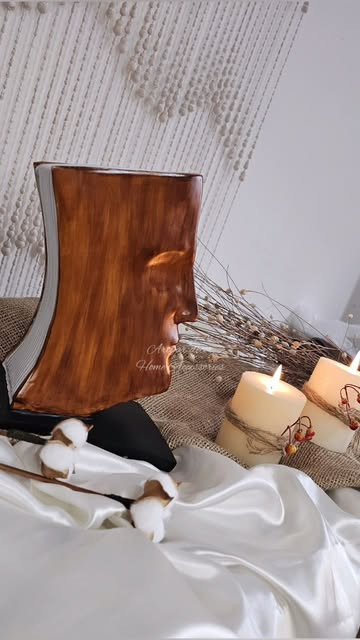 مجسمه کتاب متفکر