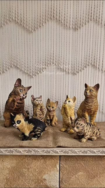 مجسمه خانواده گربه